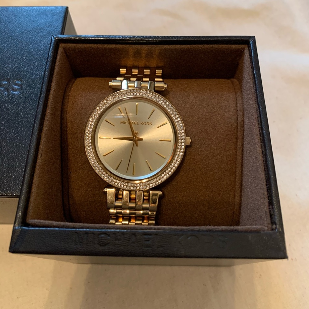 MK watch